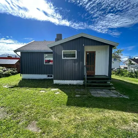 Lyngen House Villa Olderdalen Exterior photo